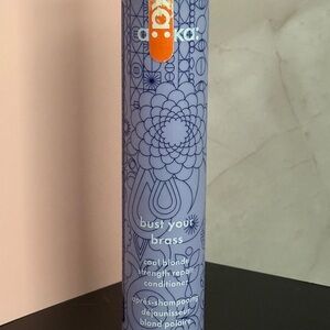 Amika Bust Your Brass Conditioner in Purple and Orange